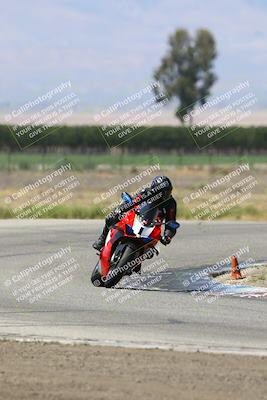 media/May-25-2025-Lets Ride (Sun) [[0ff033e448]]/B Group/1120am (Grapevine)/